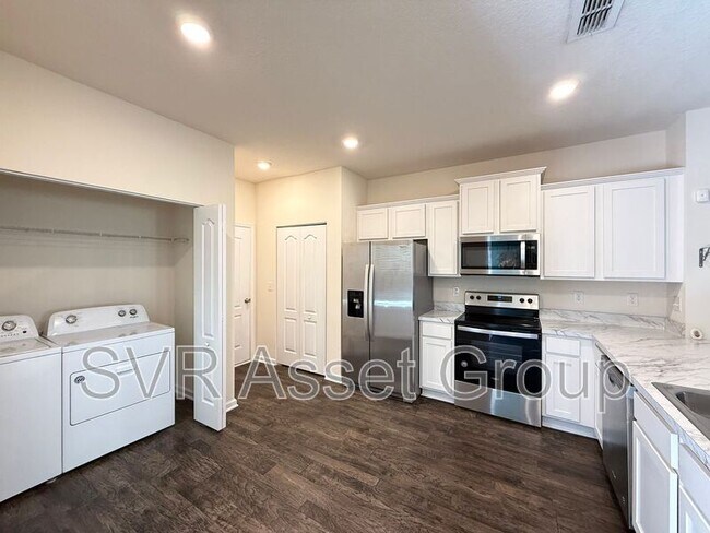 Building Photo - 278 Pistachio Pl