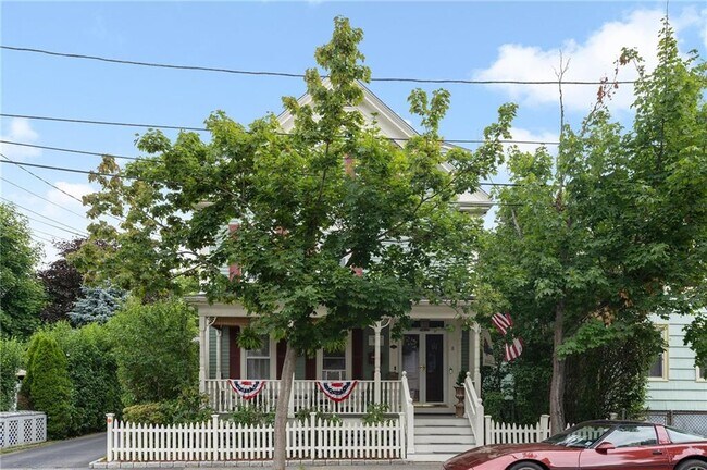 Building Photo - 11 Lincoln Ave