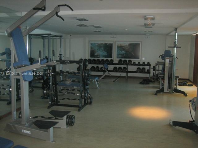 Building Photo - 325 S Biscayne Blvd