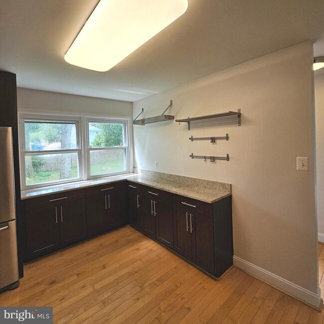 Building Photo - 8533 Pepperdine Dr
