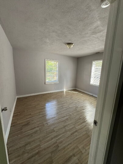 Building Photo - 2343 Huggins St