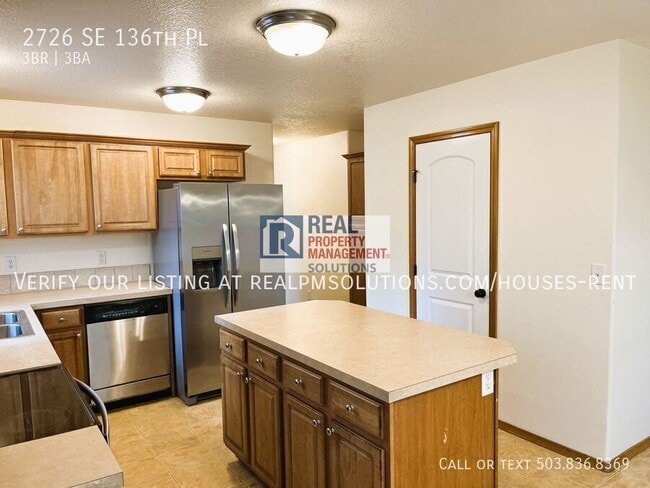 Building Photo - 2726 SE 136th Pl