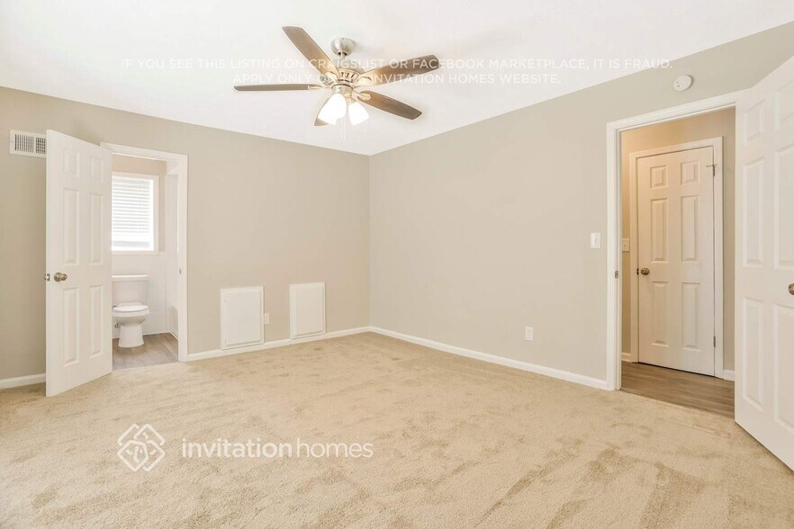 Building Photo - 277 Lancelot Way