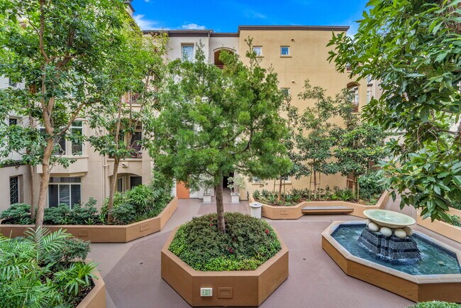 Building Photo - 2400 5th Ave