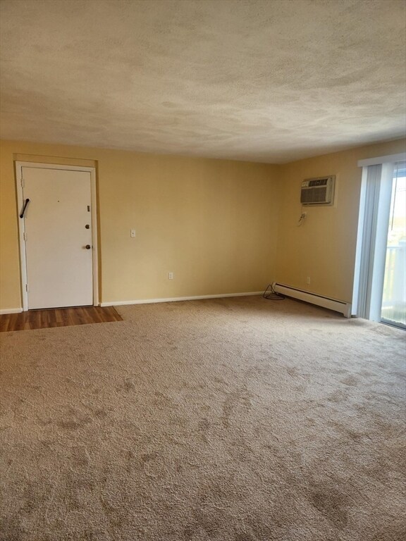 Building Photo - 135 Q E Main St