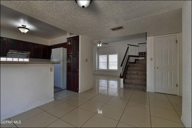 Building Photo - 695 Bluff Canyon Cir