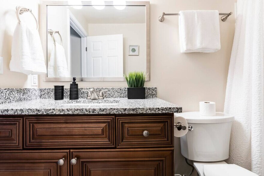 Building Photo - 18255 73rd Ave NE