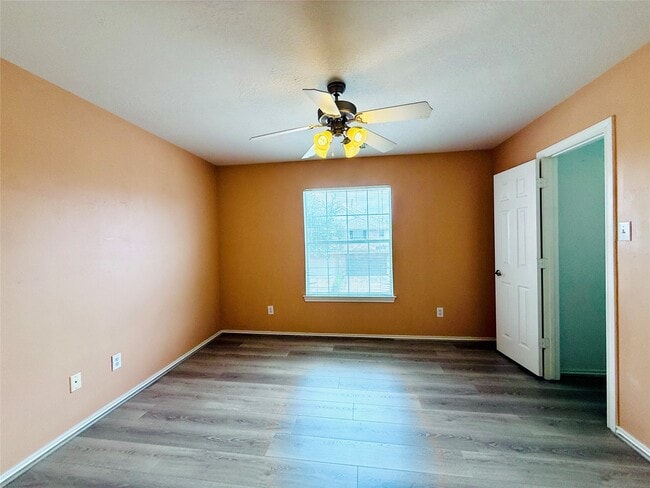Building Photo - 12414 Jasmine Brook Ln