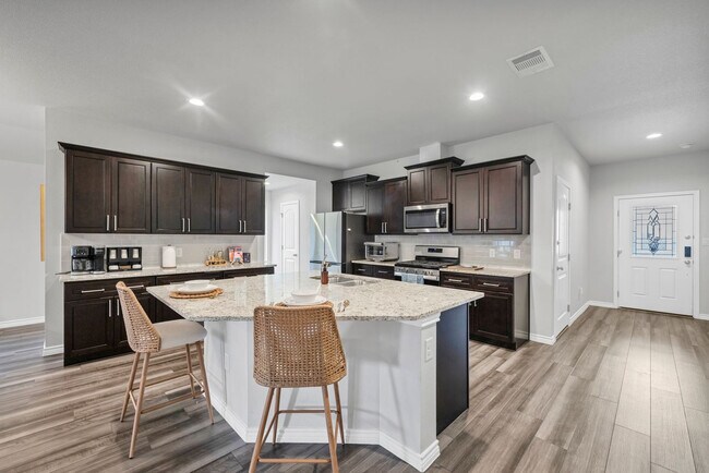 Building Photo - 2785 Eltonne Gdns Dr