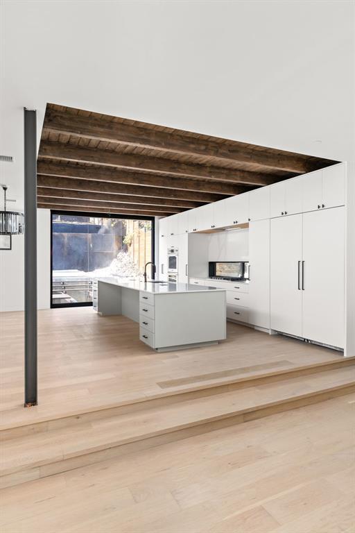 Building Photo - 1603 Chelsea Ln