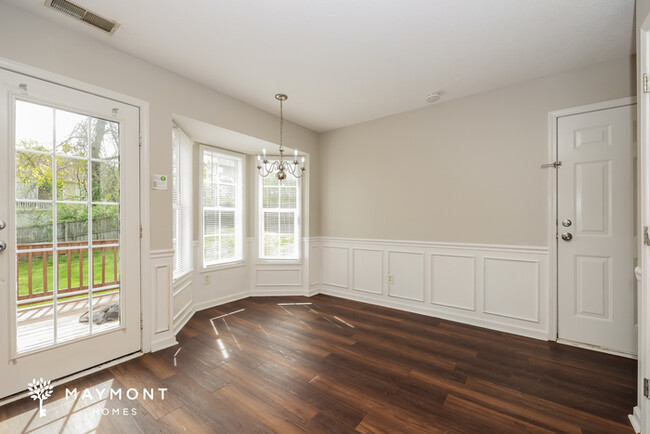 Building Photo - Bright and Spacious 3-Bedroom Home