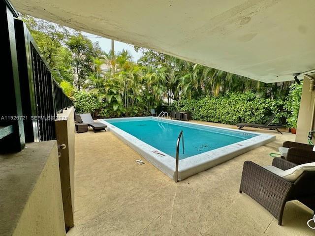 Building Photo - 110 Salamanca Ave