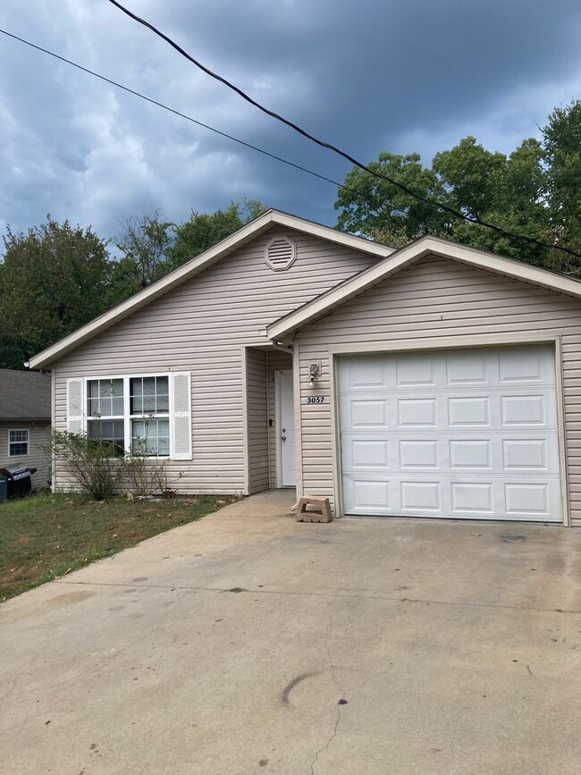Primary Photo - Home For Rent