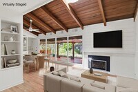 Building Photo - 3BD/1B Single Family Home - Zen Garden!