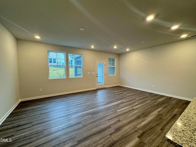 Building Photo - 523 Hester Rd