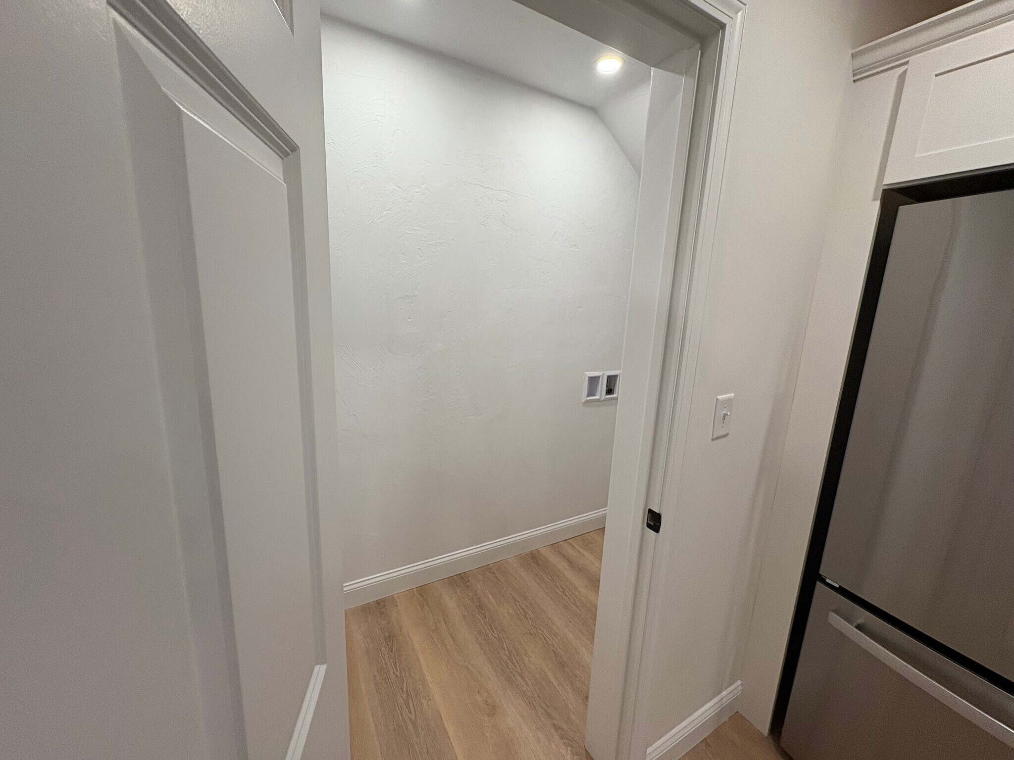 Building Photo - 154 Granite St