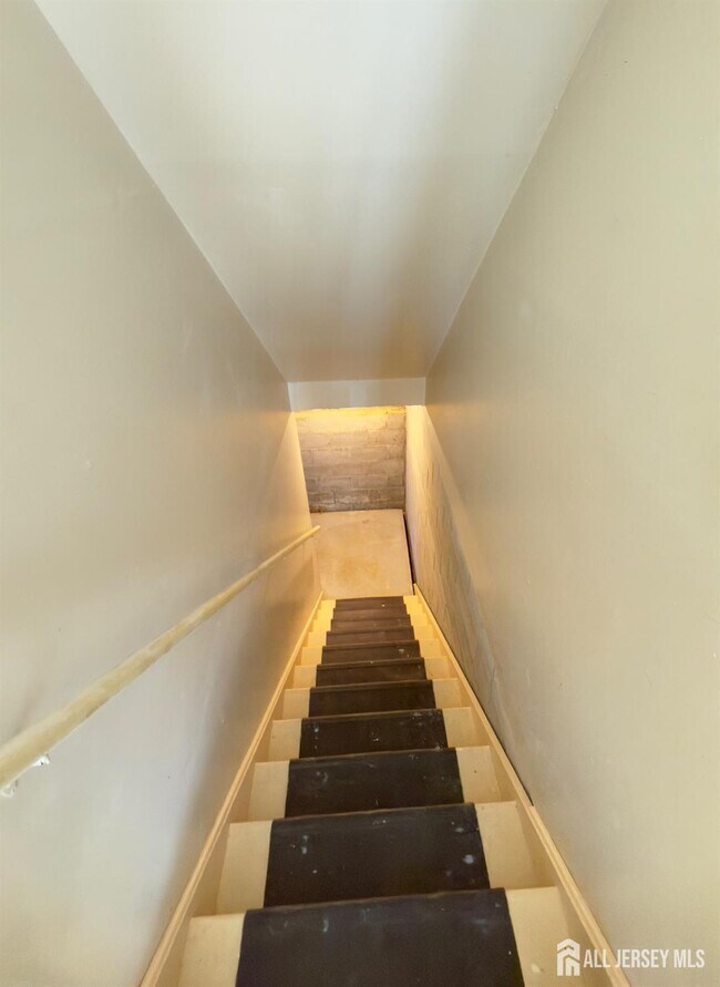 Building Photo - 9 Black Oak Ln