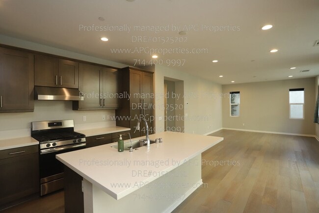 Building Photo - 2041 N Orange Olive Rd