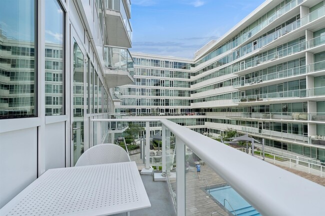 Building Photo - 800 Ave at Port Imperial