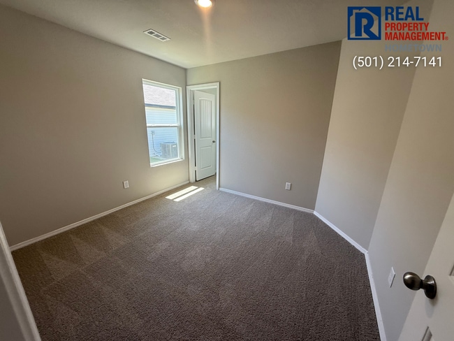Building Photo - 6065 Discovery Trl