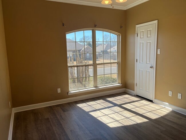 Building Photo - 14 Blueberry Ln