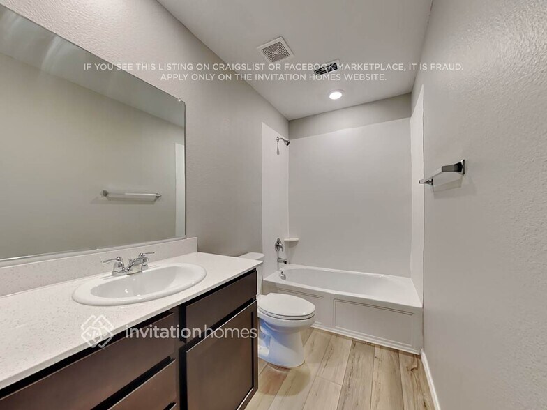 Building Photo - 328 Br Vlg Wy