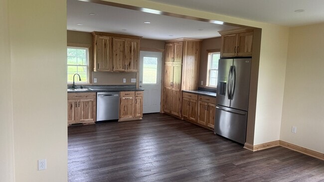 Building Photo - BRAND new 3 bedroom 1.5 bath LAUREL SCHOOL Ready now!