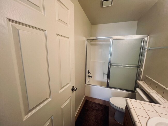 Building Photo - Affordable Comfort in 55+ Guard-Gated Comm...