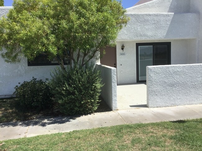 Primary Photo - 34041 Emily Way