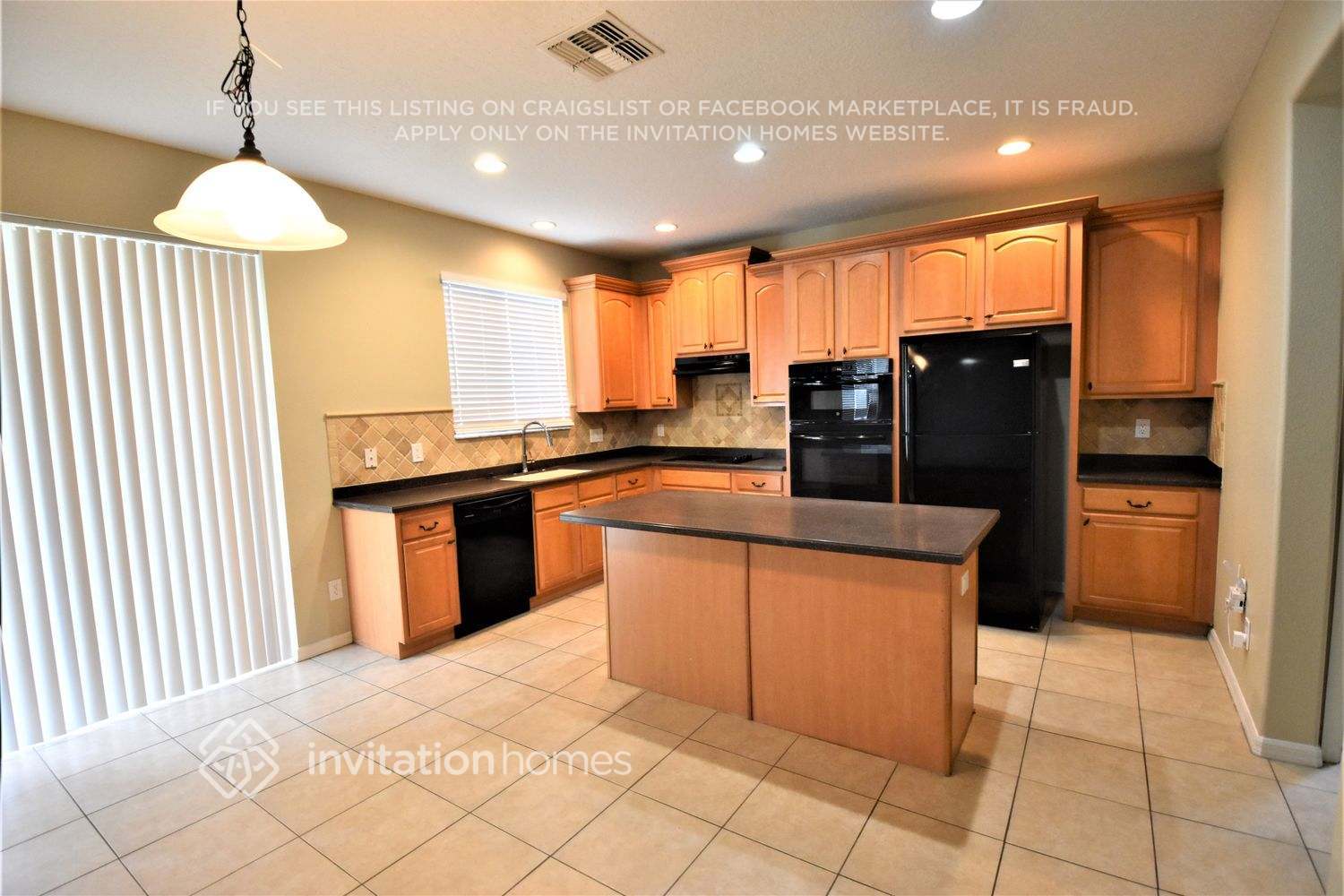 Building Photo - 15364 Galbi Dr