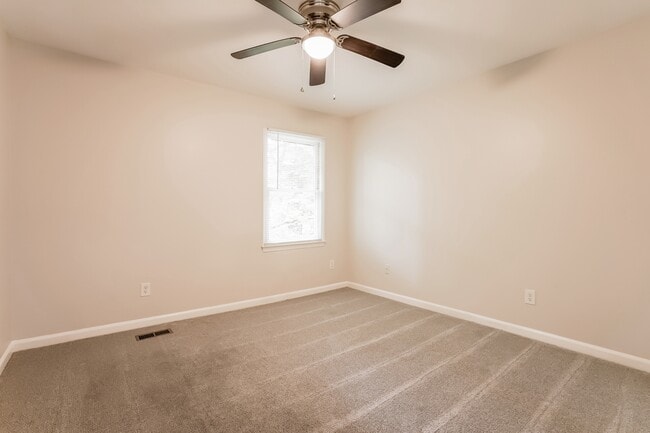 Building Photo - 6413 Andsley Dr