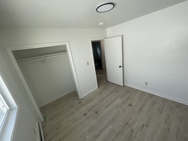 Building Photo - 1741 Beaver Pl