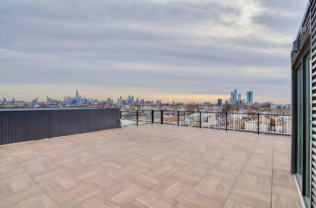 Building Photo - 3516 John F. Kennedy Blvd