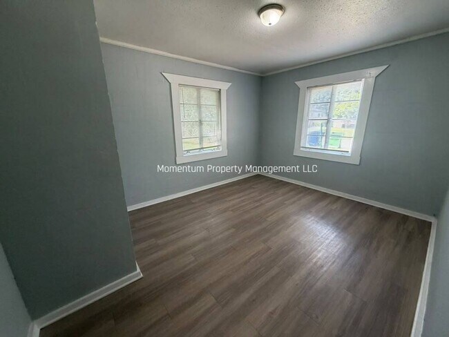 Building Photo - 4009 N 27th St