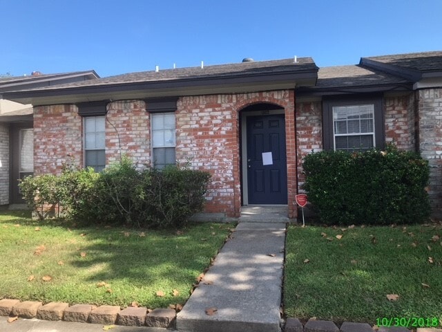 Primary Photo - 1519 Barcelona Way Dr