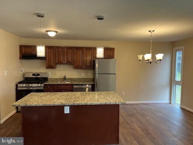 Building Photo - 7107 Donnell Pl