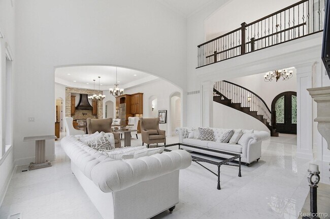 Building Photo - 2707 Turtle Lk Dr