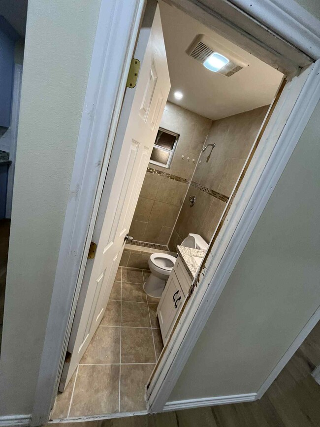 Building Photo - 36957 Encantada Cir