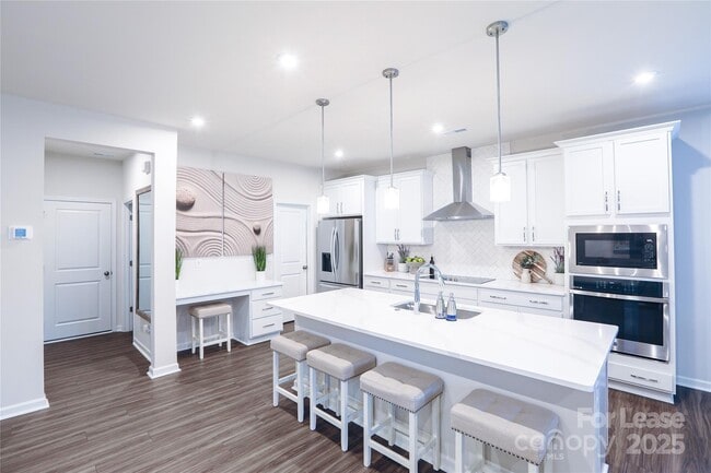 Building Photo - 526 Myrick Aly