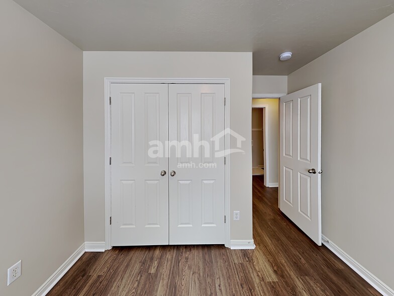 Building Photo - 456 Bountiful Way