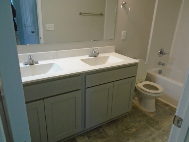 Building Photo - Village at Rockfish!  Beautiful Home in cul-de-sac available!!