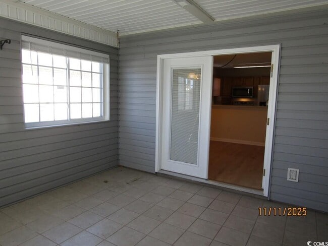 Building Photo - 132 Carolina Pointe Way