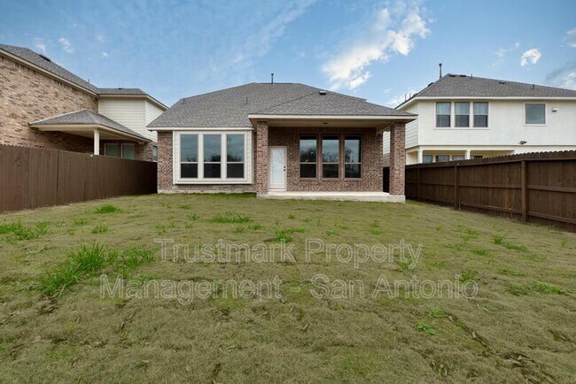 Building Photo - 9007 Shady Mountain