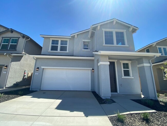 Building Photo - Spacious 4-Bedroom New Build in Prime Nort...
