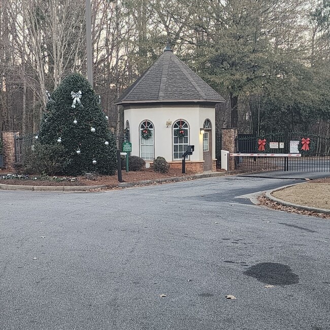 Building Photo - 337 Langshire Dr