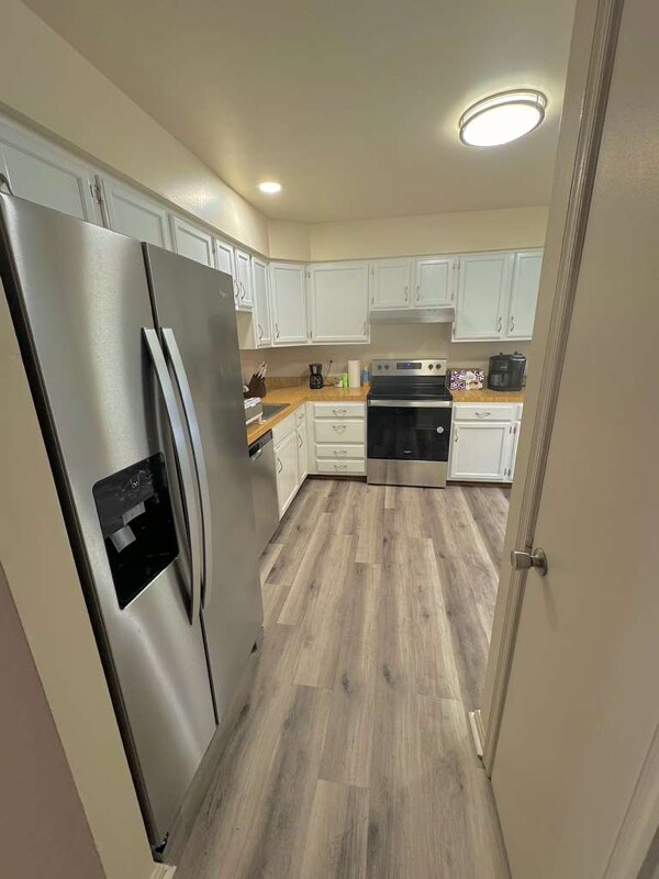 Building Photo - 10946 Rampart Way