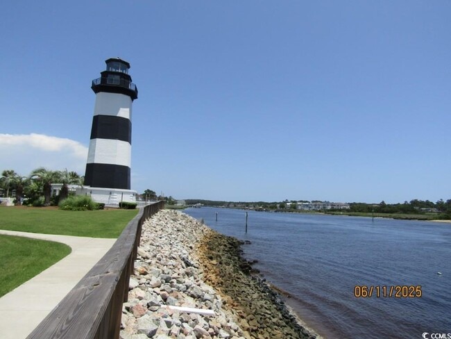 Building Photo - 4520 Lighthouse Dr