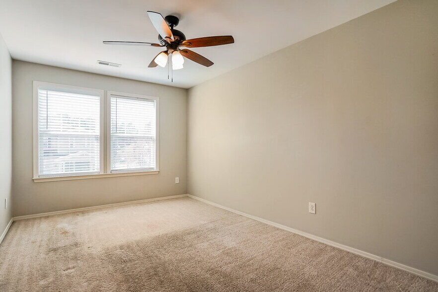 Building Photo - 4901 Autumn Sage Landing