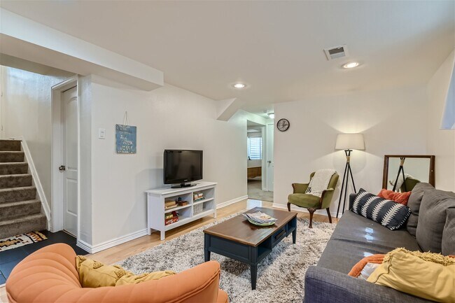 Building Photo - 1540 Lowell Blvd