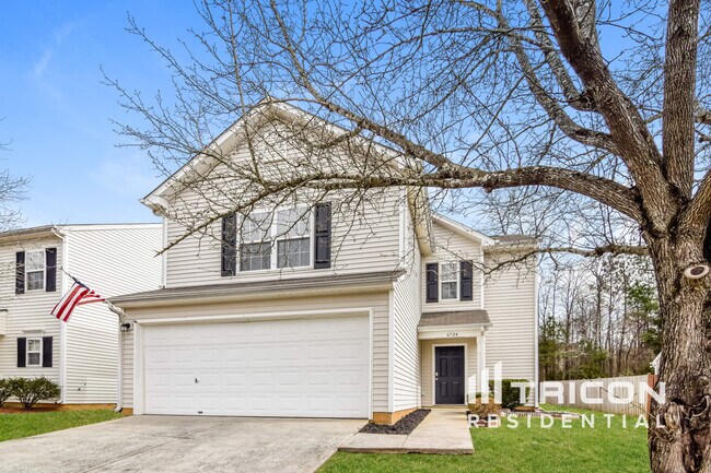 Primary Photo - 6724 Commack Dr